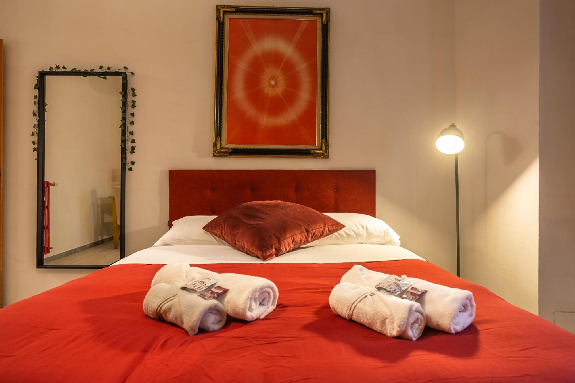 Appartamento La Piccola Retro , Urban Color And Comfort Roma