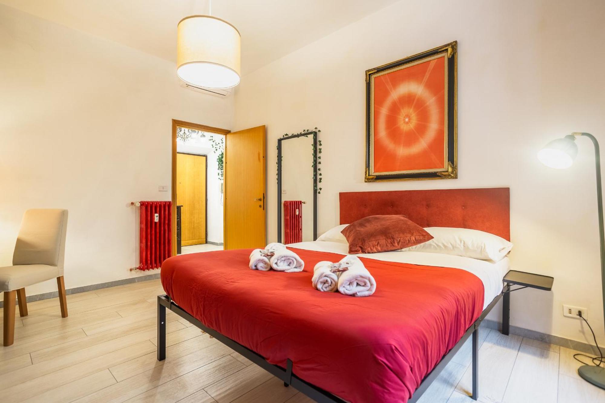 Appartamento La Piccola Retro , Urban Color And Comfort *